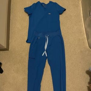 FIGS ROYAL BLUE TOP AND JOGGERS